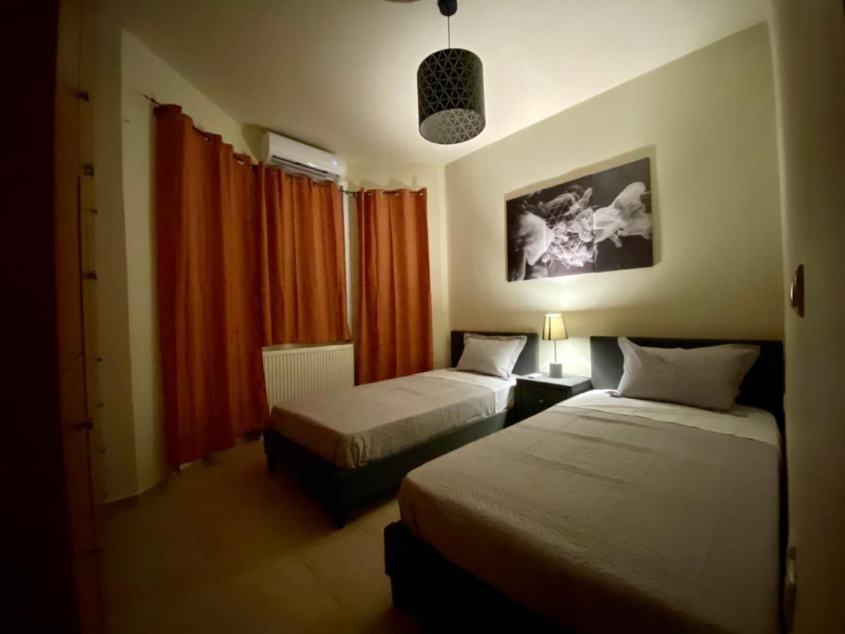 Appartement Ivy House Modern Life Near Corfu Town à Kontokali Extérieur photo