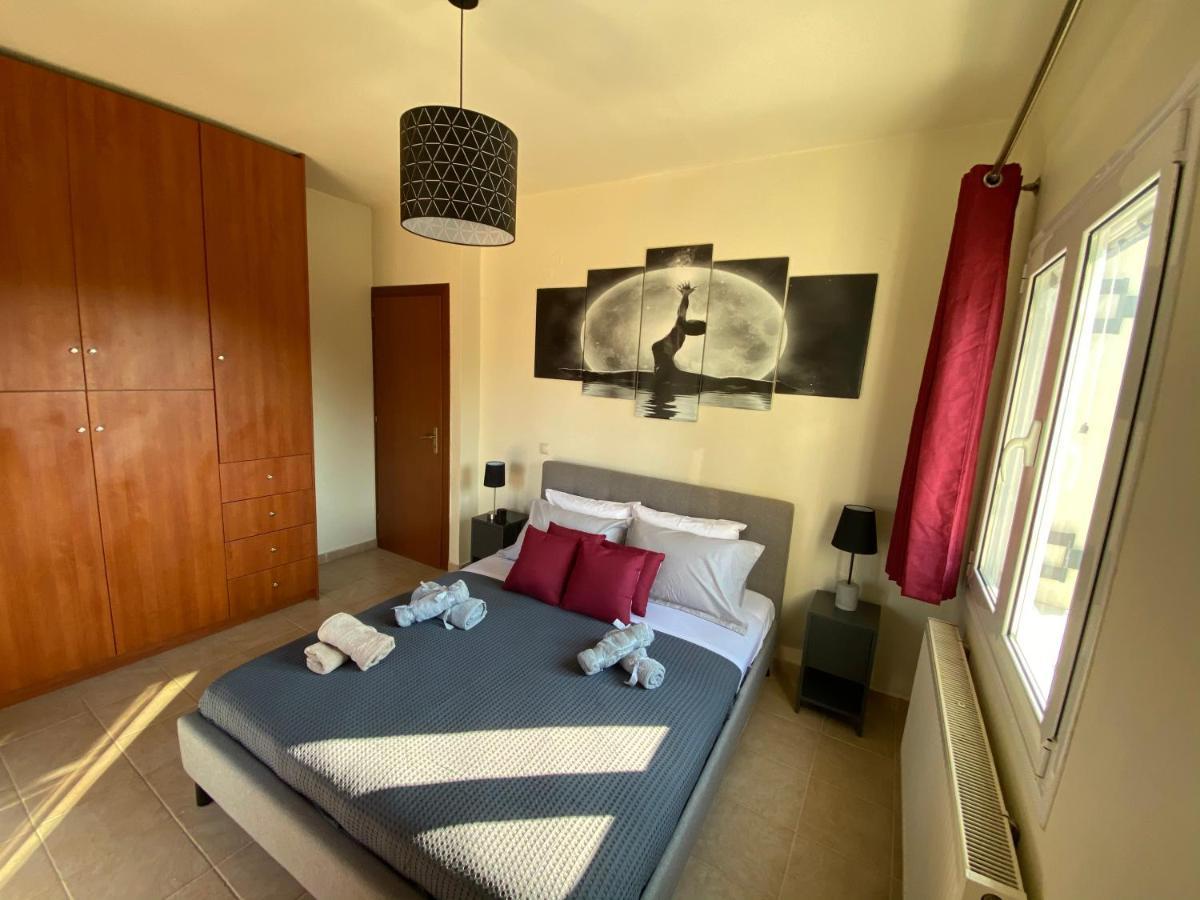 Appartement Ivy House Modern Life Near Corfu Town à Kontokali Extérieur photo
